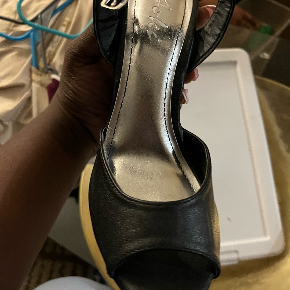 Black Peep-Toe Women's Shoes
